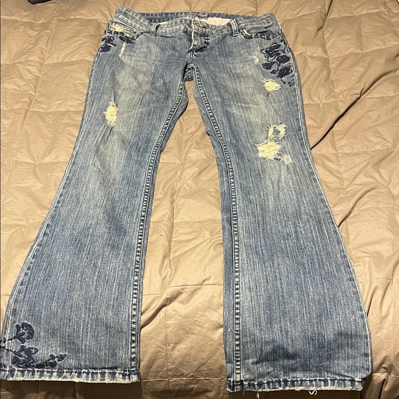 American Eagle Outfitters Denim - Vintage Y2K American eagle blue Floral Embroidered Blue Jeans